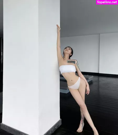 Xyyoff OnlyFans Thumbnail #kRz593SNee