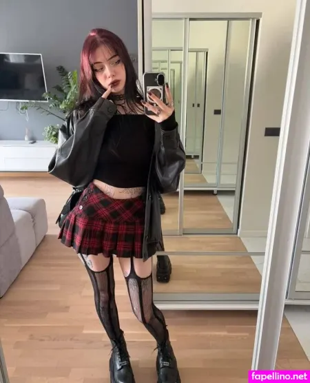 Y0urgothgirl OnlyFans Thumbnail #SJ4N012hRn
