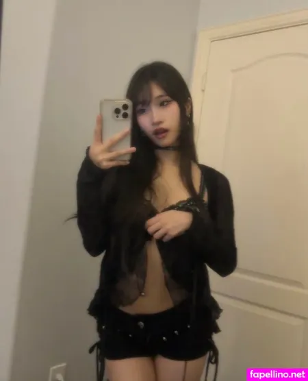 Y3miku OnlyFans Thumbnail #h4RQx7jQ88