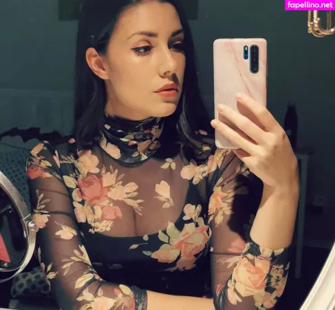 Yabbe OnlyFans Thumbnail #dpp7tjWf5f