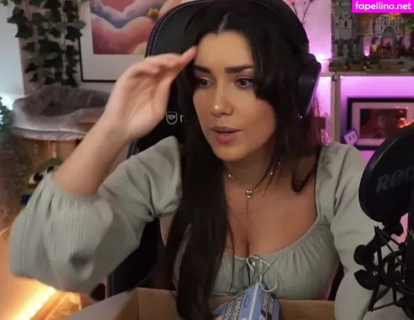 Yabbe OnlyFans Thumbnail #gOQUxqElco