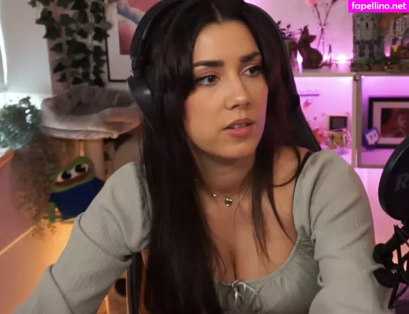 Yabbe OnlyFans Thumbnail #zGA3d5MQVO