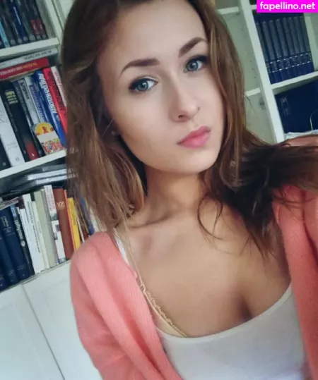 Yaboielina OnlyFans Thumbnail #OlifkbEPN3
