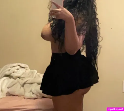 Yackynohoes Main Profile Photo