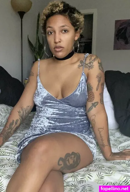 Yaddy Bee OnlyFans Thumbnail #8UpwrnXNyr