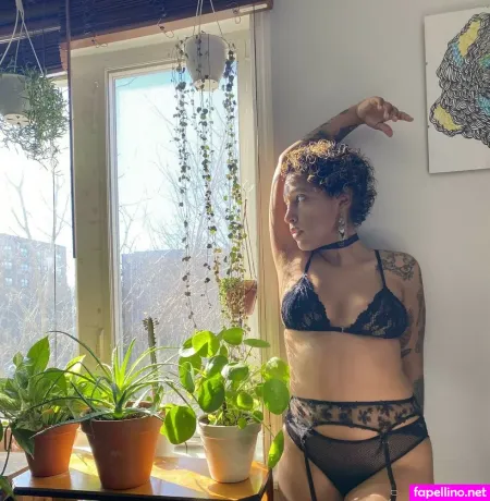 Yaddy Bee OnlyFans Thumbnail #kF4Y2Xj02Z