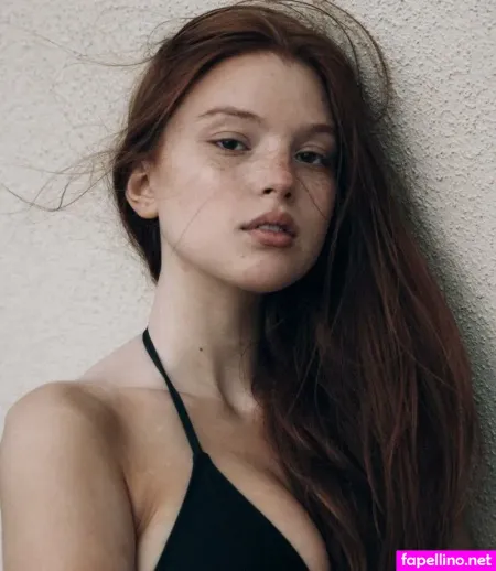 Yaek Karpalov OnlyFans Thumbnail #c4ltFvYZ1E