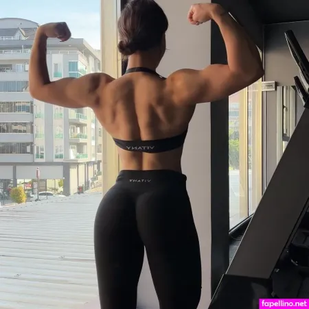 Yagmurakbulutt OnlyFans Thumbnail #bQQ8p88lj3
