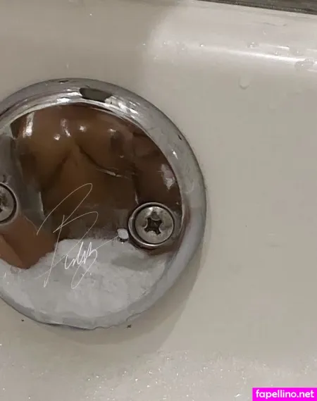 Yagurlbubblez OnlyFans Thumbnail #AKdUJnpZQ3