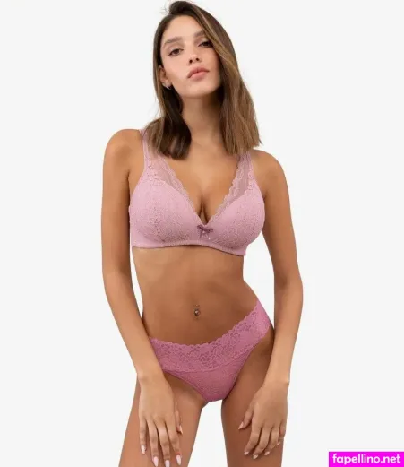 Yaheli Ovadya OnlyFans Thumbnail #7hq9gfNwC1