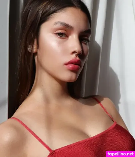 Yaheli Ovadya OnlyFans Thumbnail #9ly6UBZVeS