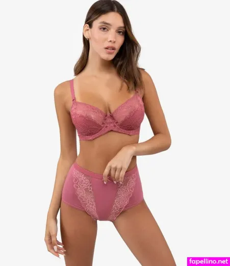 Yaheli Ovadya OnlyFans Thumbnail #WW6jcp0KZv