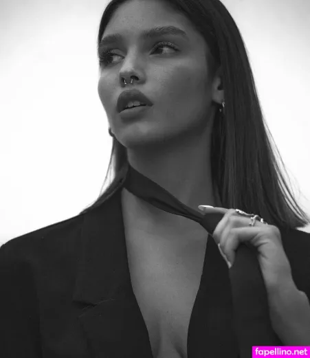 Yaheli Ovadya OnlyFans Thumbnail #bYKT9fjpLM