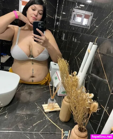 Yailincurveshot OnlyFans Thumbnail #YzhXya5xdD