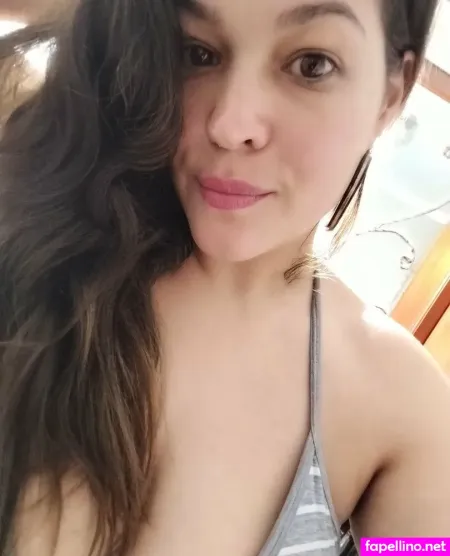 Yailincurveshot OnlyFans Thumbnail #xSDtz8Lcrm