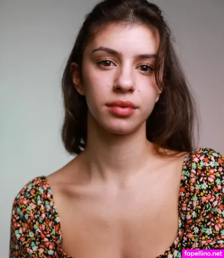 Yali Topol OnlyFans Thumbnail #DvsqRleapW