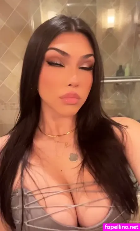 Yalibarel OnlyFans Thumbnail #cTdpE98L42