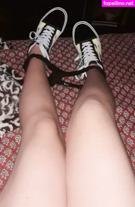 Yamiahr4 OnlyFans Thumbnail #tyWKBIZiP7