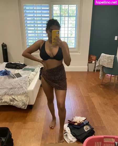 Yamini Nambimadom OnlyFans Thumbnail #IeT6S0rGVd