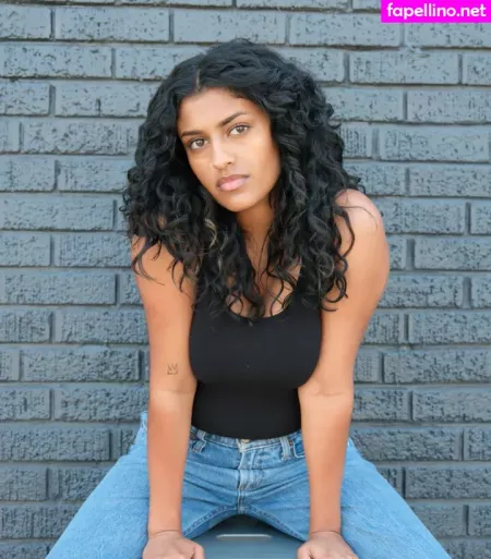 Yamini Nambimadom OnlyFans Thumbnail #RxofPlzBLD