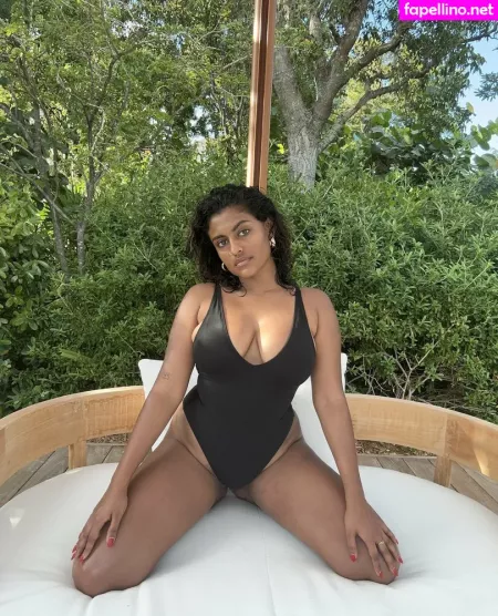 Yamini Nambimadom OnlyFans Thumbnail #gzrCE822ww