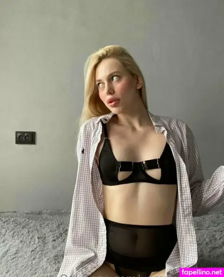 Yammy Bunny OnlyFans Thumbnail #w0BAvFvjdf