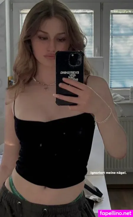 Yana Clare OnlyFans Thumbnail #cf8hhyFGbX