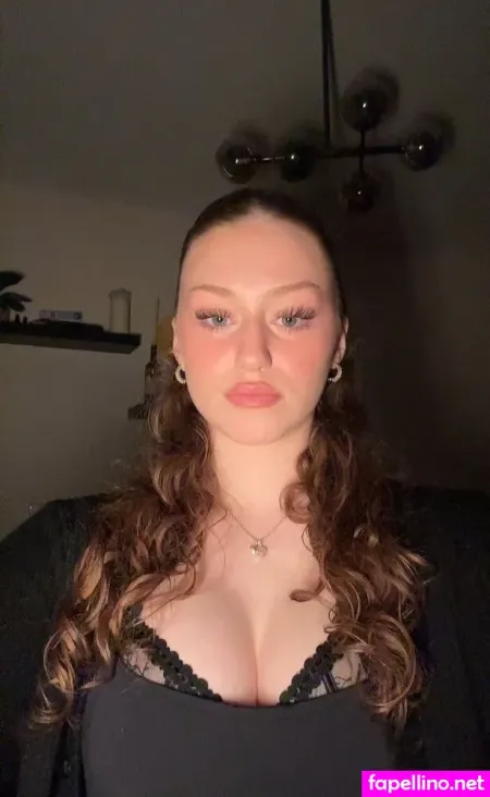 Yana Clare OnlyFans Thumbnail #gjbpkUcigH