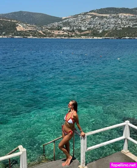 Yana Dombrovskaya OnlyFans Thumbnail #V89tdlS0sh