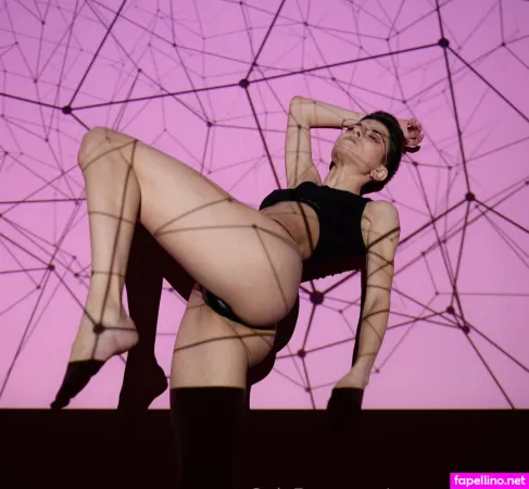 Yana Donenko OnlyFans Thumbnail #4EEnMruyyR