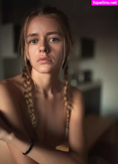 Yana Wex OnlyFans Thumbnail #3djnMnjUBa