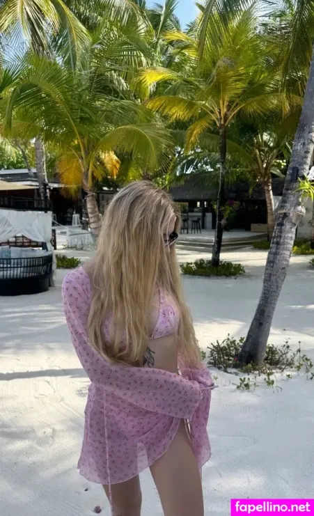 Yana Zenina OnlyFans Thumbnail #GcFNMB34gI