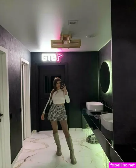 Yanaabeautifulgirl OnlyFans Thumbnail #h7fYiqA7P4