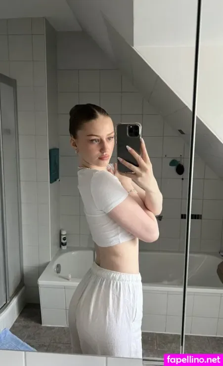 Yanaclare OnlyFans Thumbnail #bqzbuPL5K8