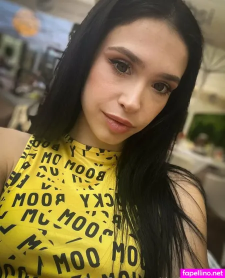 Yanakoka OnlyFans Thumbnail #FCytHXAAxj