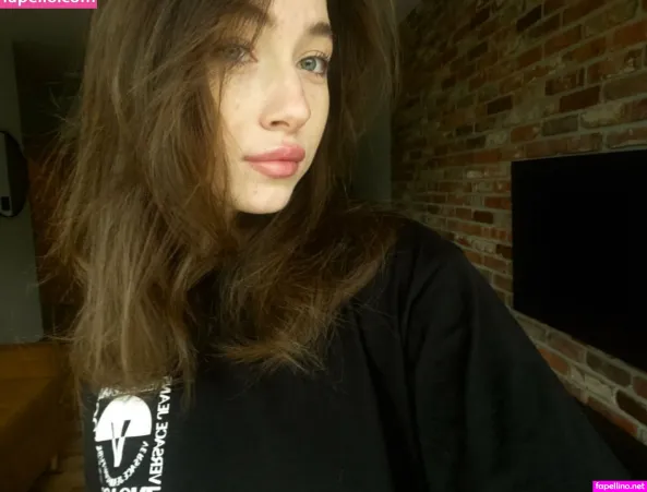 Yanakokafree OnlyFans Thumbnail #bd8wjR9wie