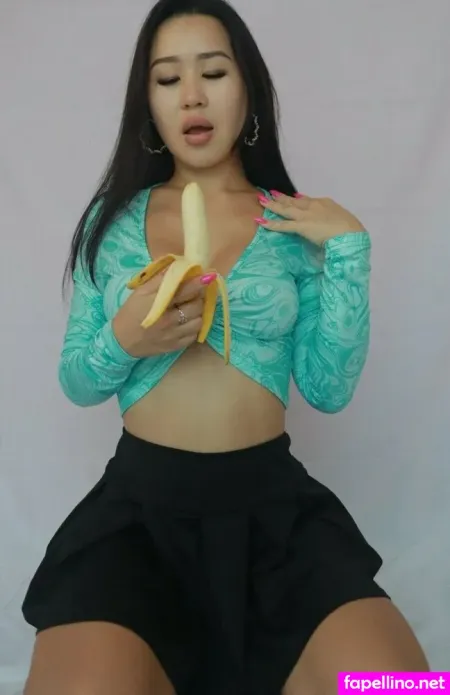 Yanamae OnlyFans Thumbnail #RDnL15HC7i