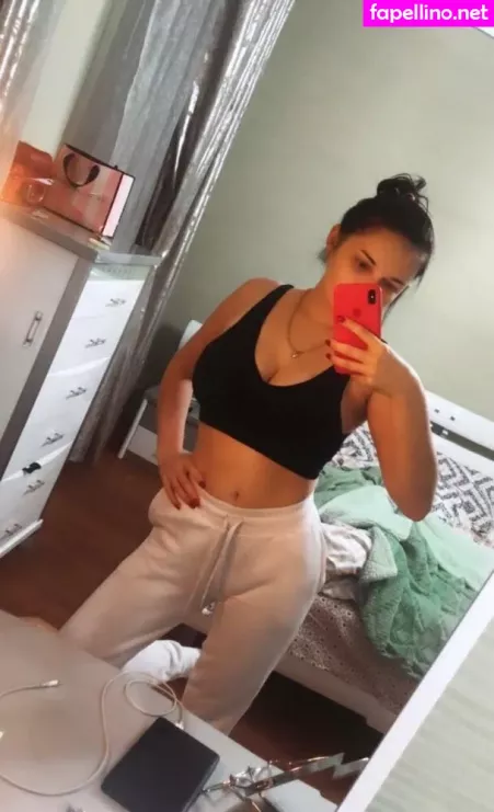 Yanamulberry OnlyFans Thumbnail #xjP9pZwtoS