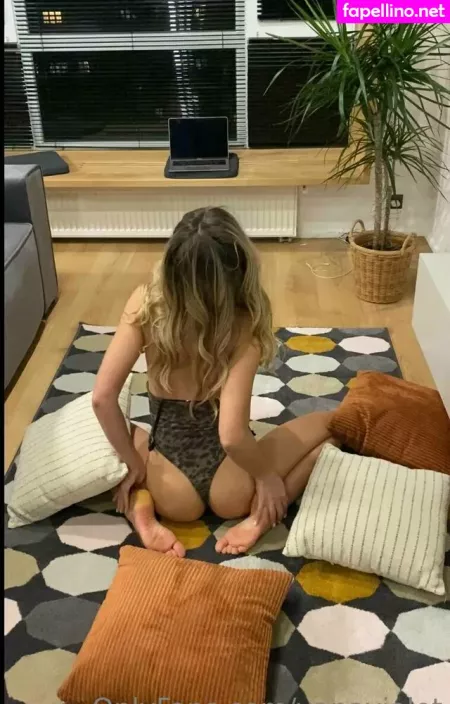 Yanaviolet OnlyFans Thumbnail #JXrjljdCSN