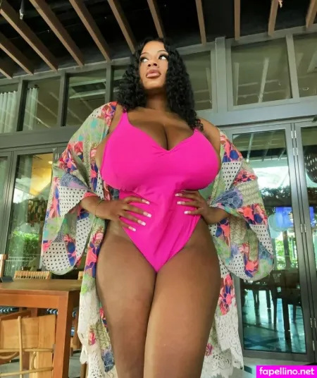 Yani The Body OnlyFans Thumbnail #1H25Oqak1o