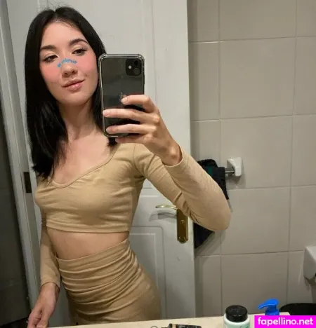 Yaniayelen OnlyFans Thumbnail #HZIQX5wKaP
