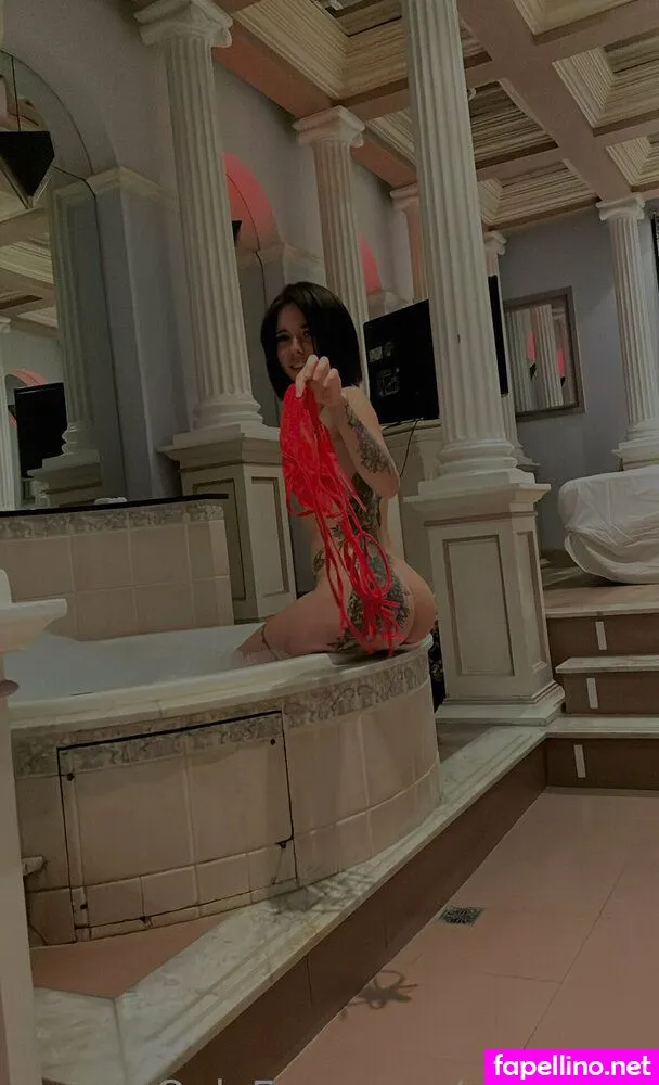 yanibbxs, yanixblessed Nude Leaked OnlyFans Photo #4jy9iG8XMx