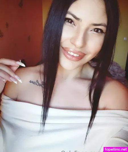 Yanica8 OnlyFans Thumbnail #48e8ntwpQm