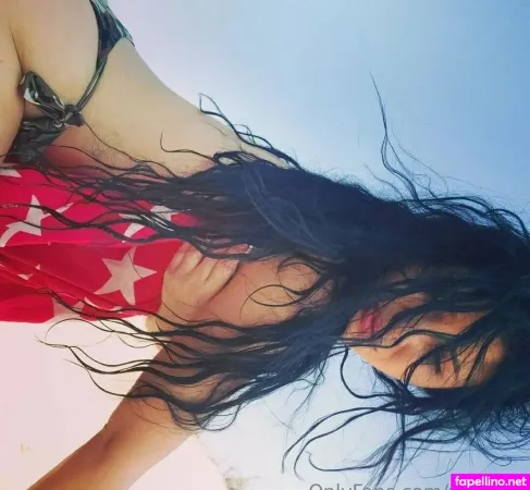 Yanica8 OnlyFans Thumbnail #6B3JDcirvU