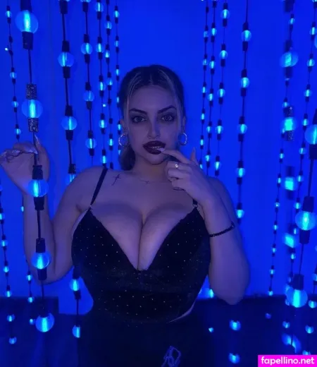 Yaninatttula OnlyFans Thumbnail #kavNDsjIgE