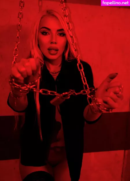 Yannalux OnlyFans Thumbnail #l41SguUJOj