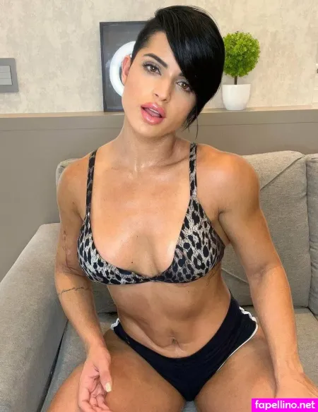 Yanne Moura OnlyFans Thumbnail #Eap0VjCO2w