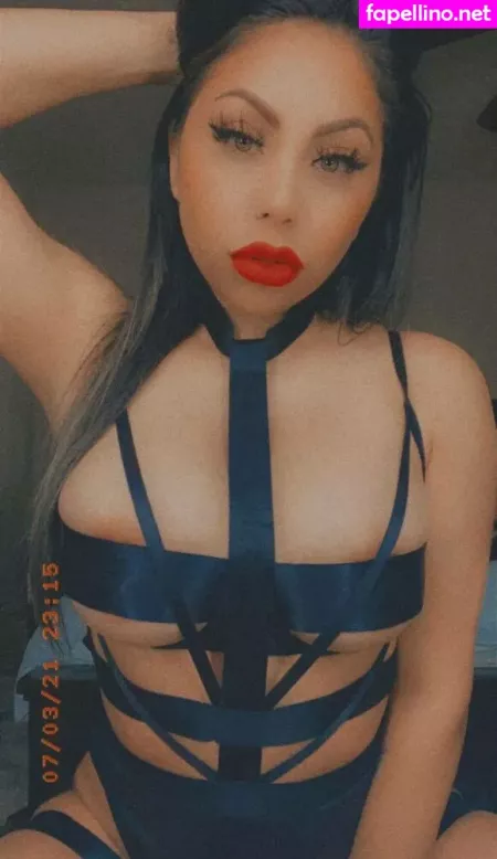 Yanxe Ann OnlyFans Thumbnail #XwdXYC3xLy