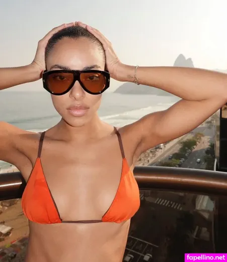 Yara Charry Main Profile Photo