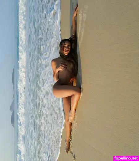 Yara Charry OnlyFans Thumbnail #oWlJzctiJo